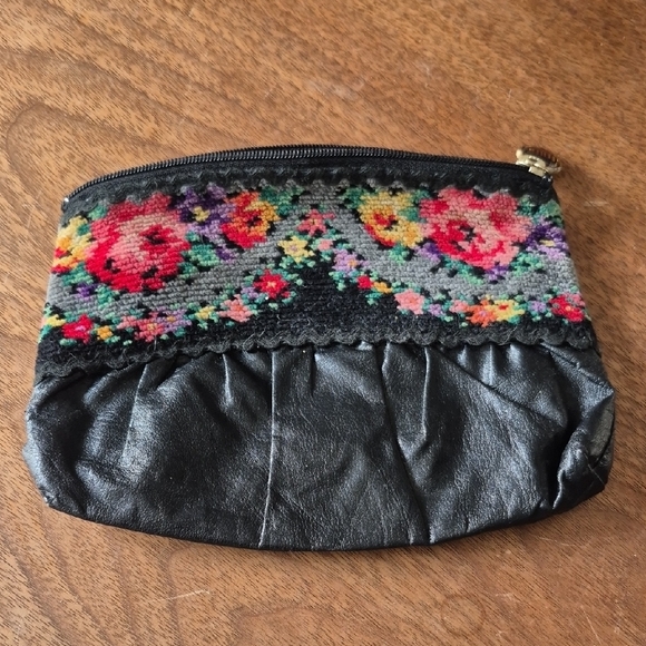 feiler Handbags - FEILER Germany Floral Pouch Embroidered Makeup Bag Black Top Zip Cosmetic Case